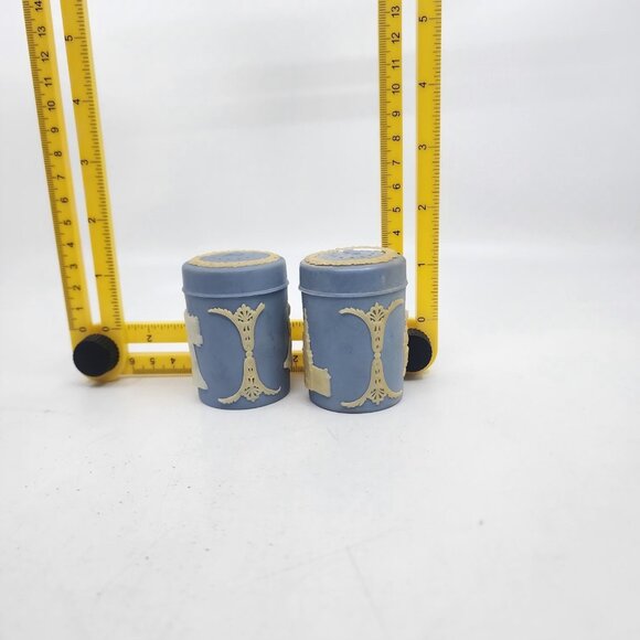 VTG Betsy Ross and Liberty Bell Wedgewood Motif Salt & Pepper Shakers Blue 1976 - Picture 8 of 8